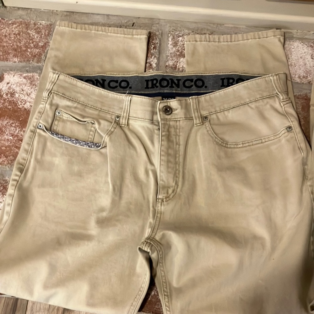 Lot 4 pairs of Men’s pants 36x30, one pair 36x29